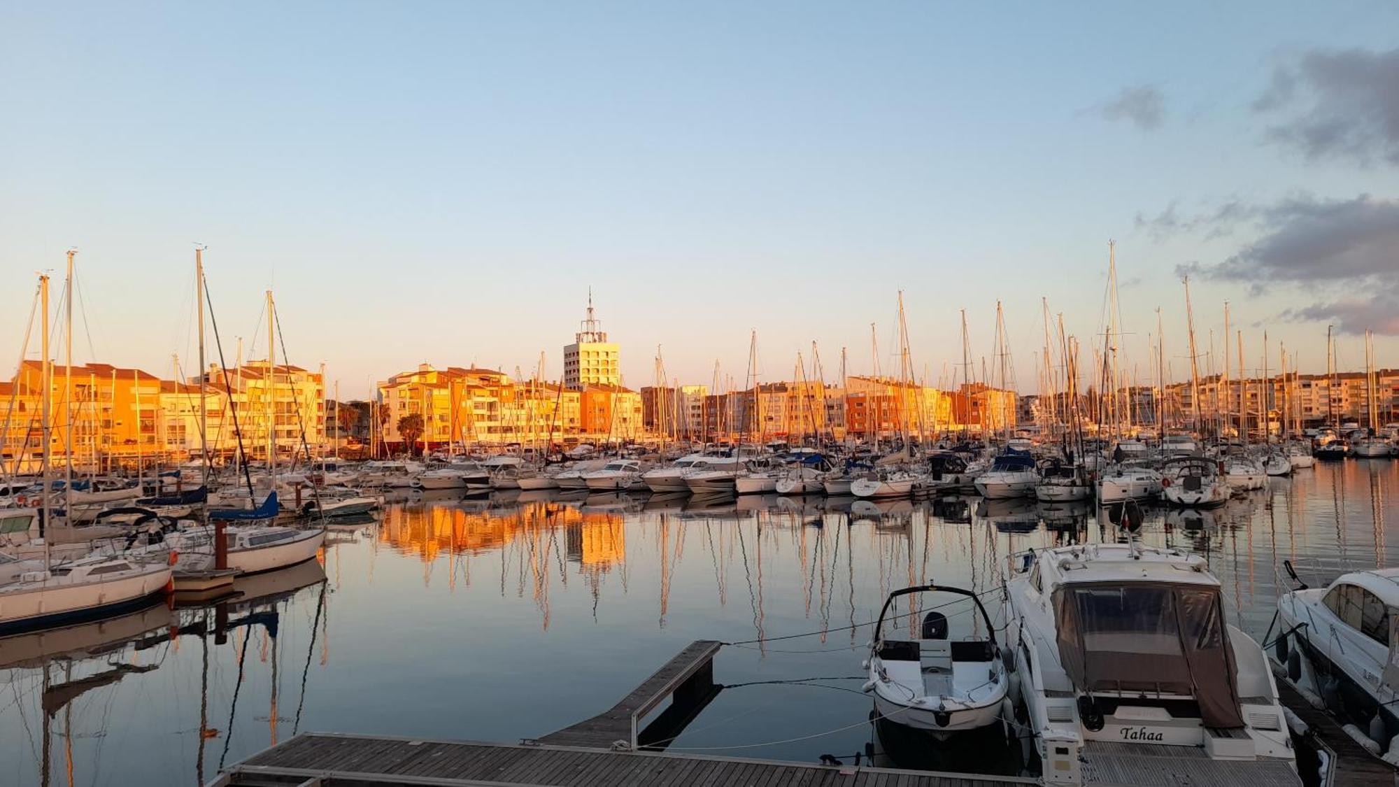 Hotel Cap Saint Martin Marina à Agde Extérieur photo